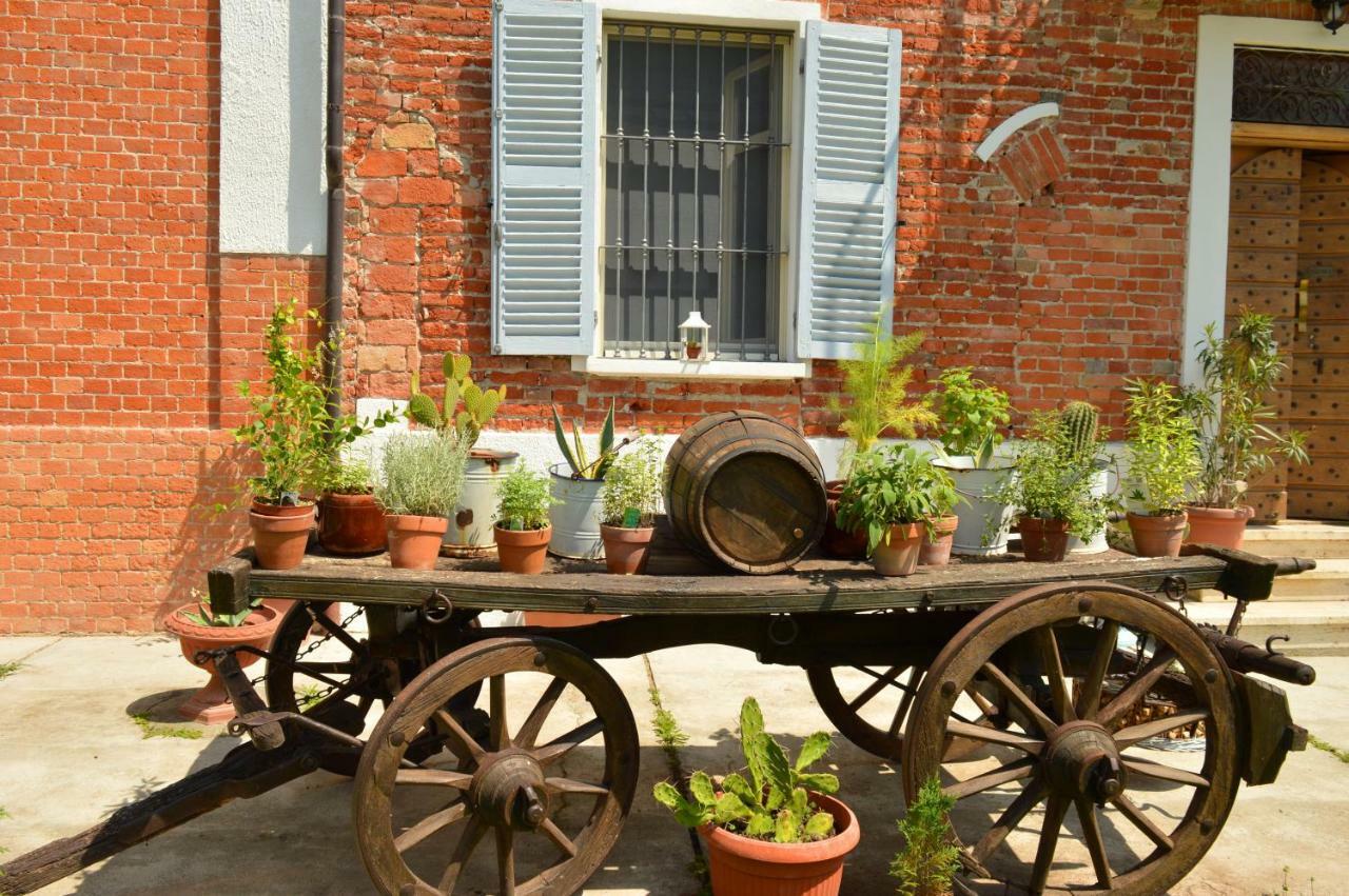 Bed & Tours Dimora Di Campagna 3*
