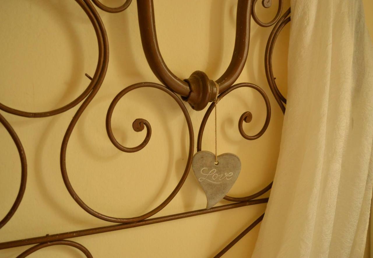 Bed & Tours Dimora Di Campagna Castelnuovo Belbo