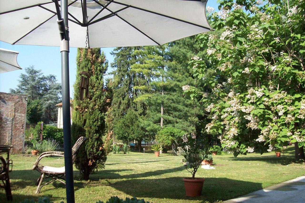Bed & Tours Dimora Di Campagna Alojamento de Acomodação e Pequeno-almoço 3*